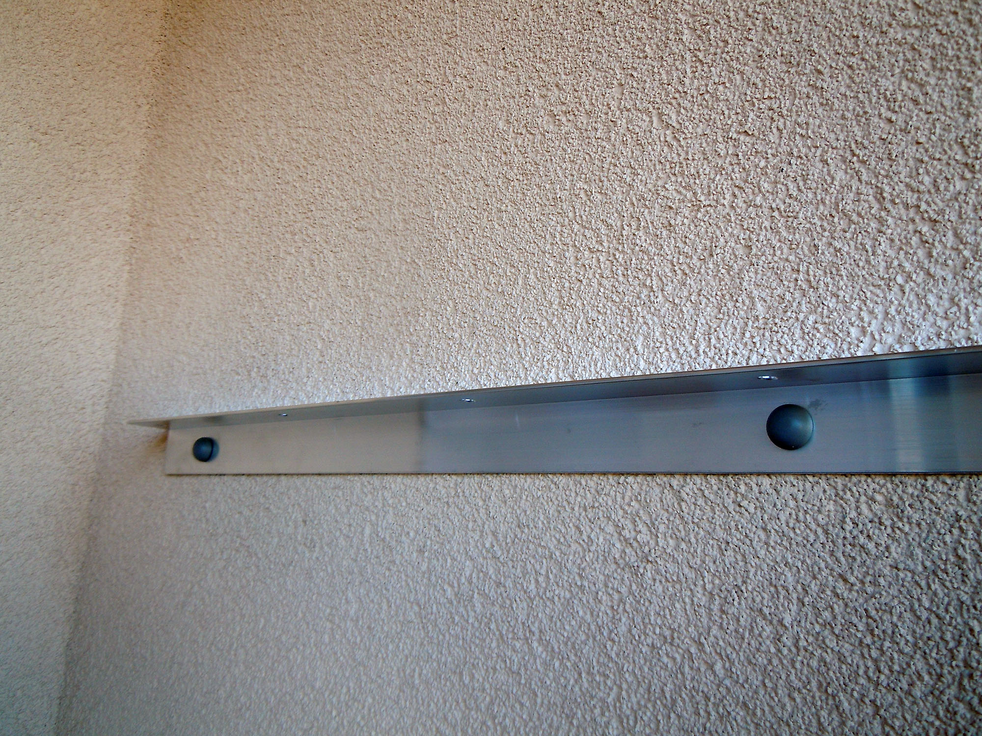 Držáky prádelní šňůry 48 cm komplet D natural